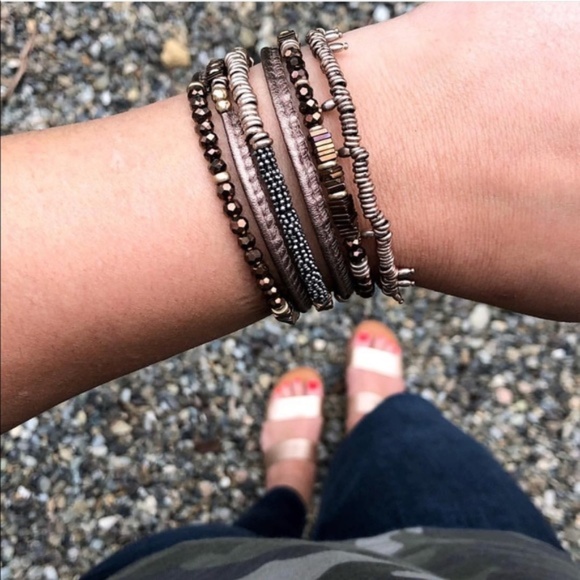 Stella & Dot Jarne Coil Bracelet Bronze Rose Gold Retired - Picture 5 of 9